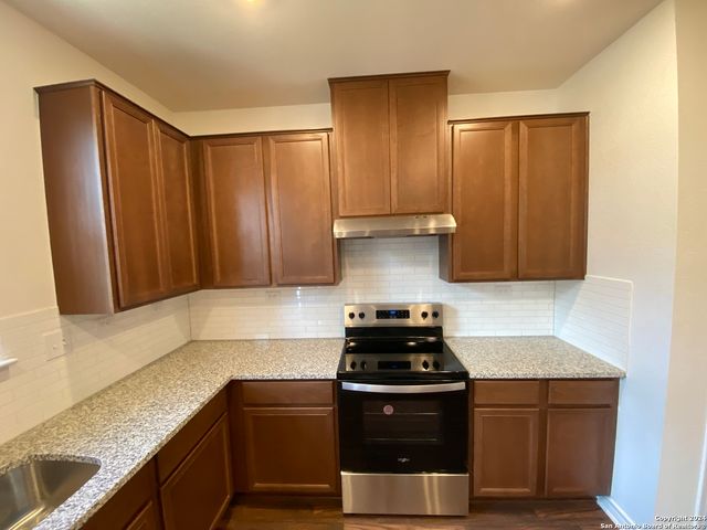 10643 W Military Dr Unit 7, San Antonio, TX 78251