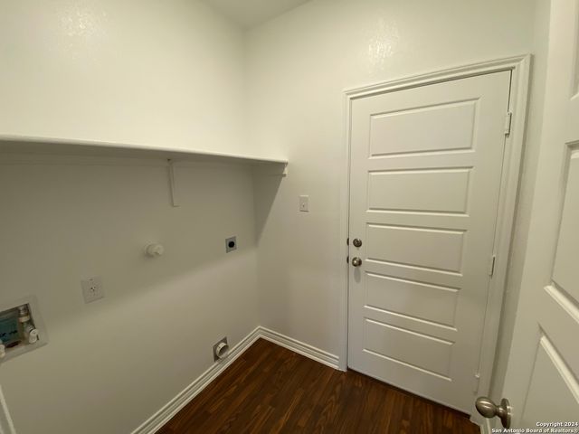 10643 W Military Dr Unit 7, San Antonio, TX 78251