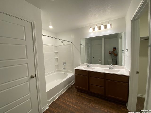 10643 W Military Dr Unit 7, San Antonio, TX 78251