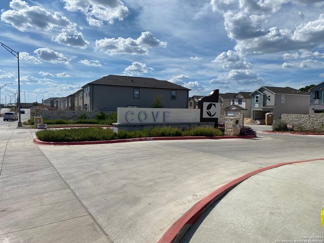 10643 W Military Dr Unit 7, San Antonio, TX 78251