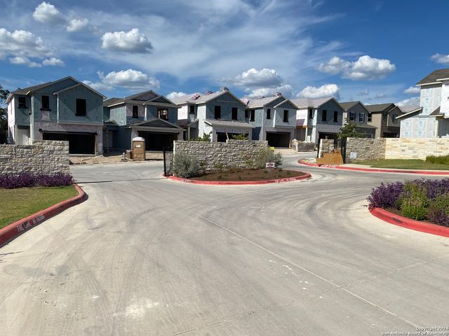 10643 W Military Dr Unit 7, San Antonio, TX 78251