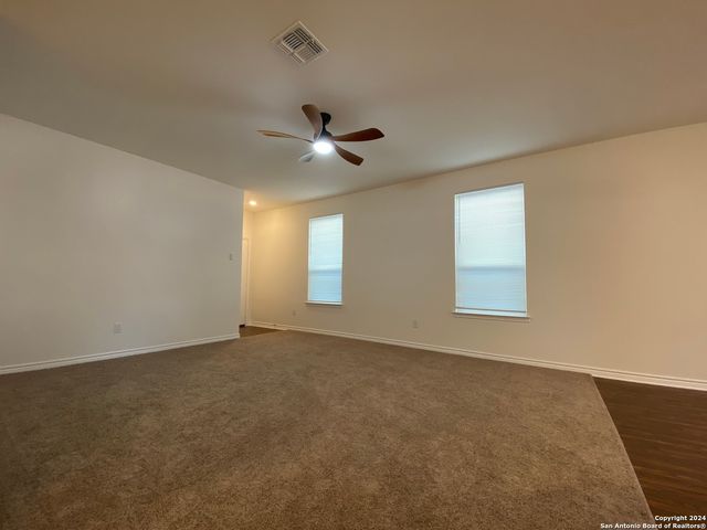 10643 W Military Dr Unit 7, San Antonio, TX 78251