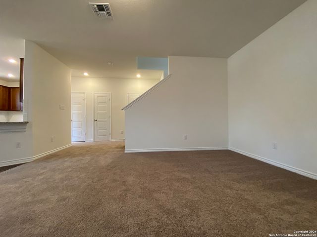 10643 W Military Dr Unit 7, San Antonio, TX 78251