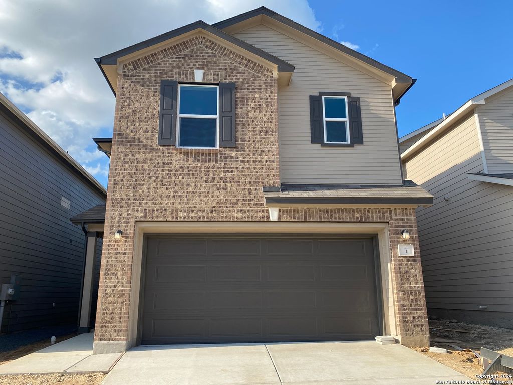 10643 W Military Dr Unit 7, San Antonio, TX 78251