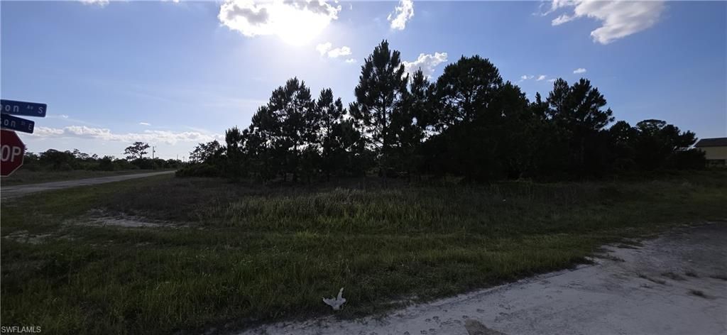 660 Muldoon AVE S, LEHIGH ACRES, FL 33974 — exterior