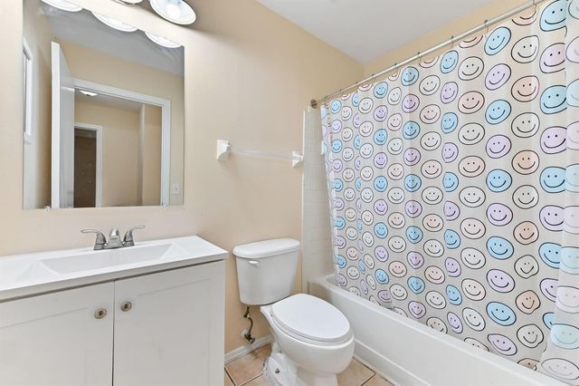 2441 SE University Terrace, Port St. Lucie, FL 34952