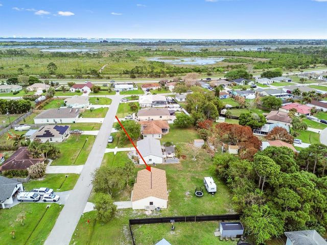 2441 SE University Terrace, Port St. Lucie, FL 34952