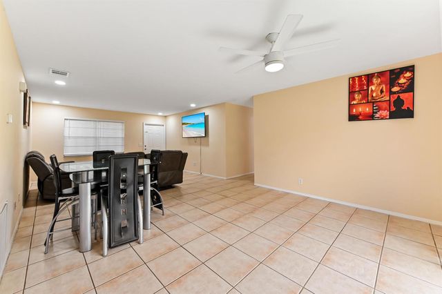 2441 SE University Terrace, Port St. Lucie, FL 34952