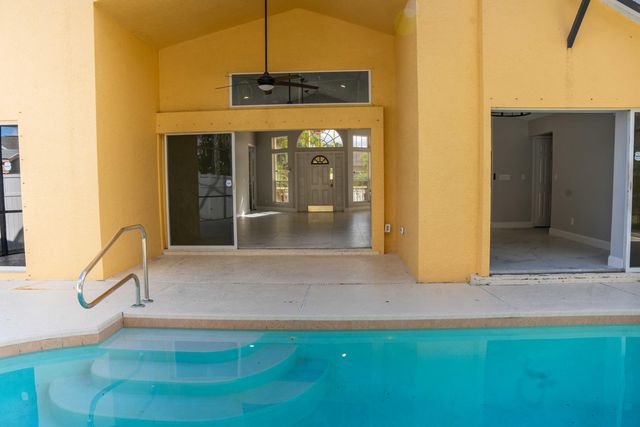 3502 SE Hyde Circle, Port St. Lucie, Port St Lucie, FL 34984