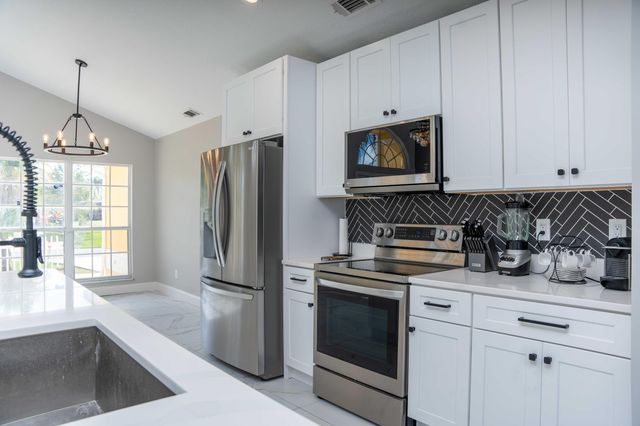 3502 SE Hyde Circle, Port St. Lucie, Port St Lucie, FL 34984