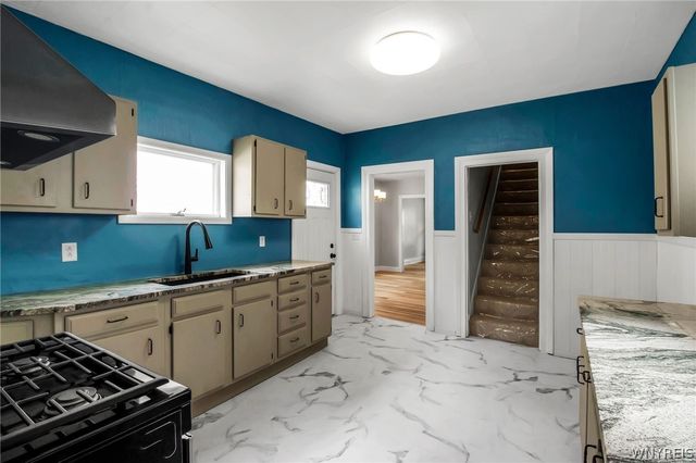 23 Pooley Place, Buffalo, NY 14213