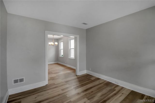 23 Pooley Place, Buffalo, NY 14213