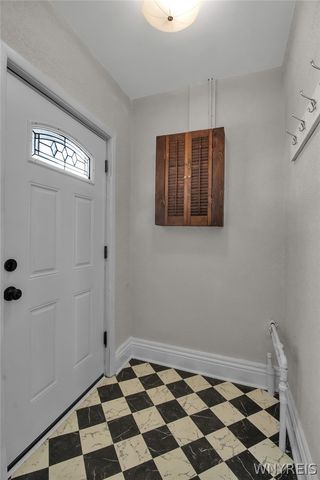 23 Pooley Place, Buffalo, NY 14213