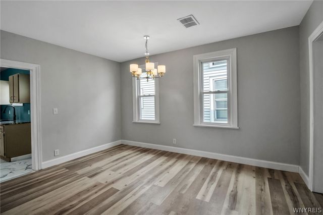 23 Pooley Place, Buffalo, NY 14213