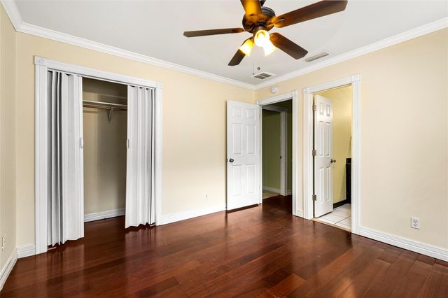 10202 Woodwind Drive, Houston, TX 77025