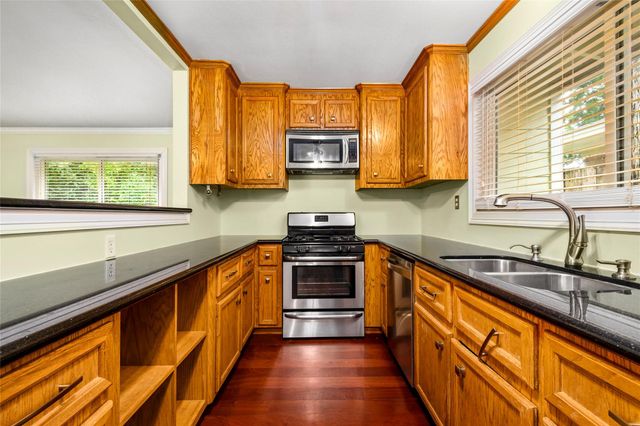 10202 Woodwind Drive, Houston, TX 77025