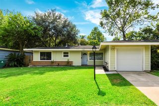 10202 Woodwind Drive, Houston, TX 77025