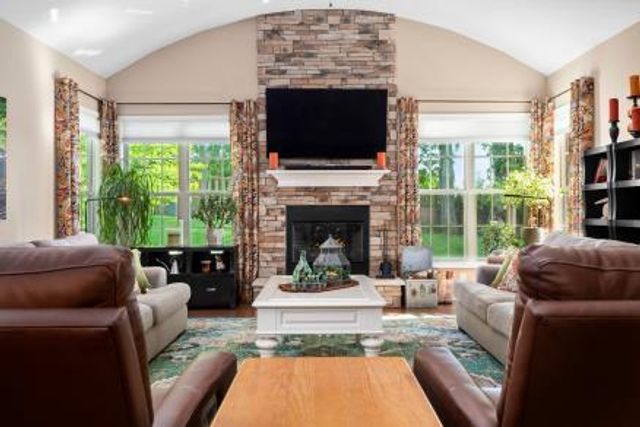 143 Ferguson Lane, Georgetown, KY 40324