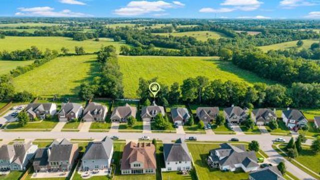 143 Ferguson Lane, Georgetown, KY 40324