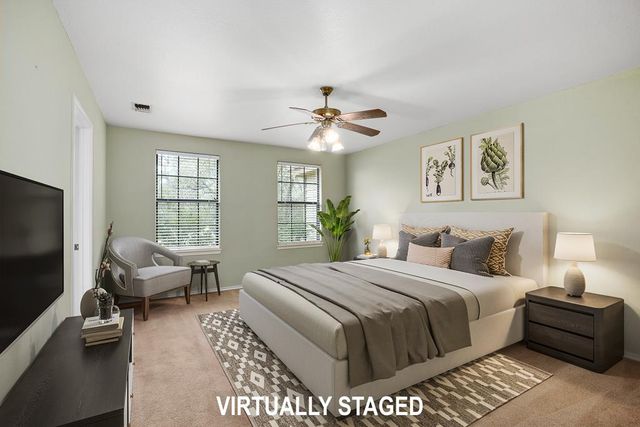 160 Rhum Rd, Kerrville, TX 78028