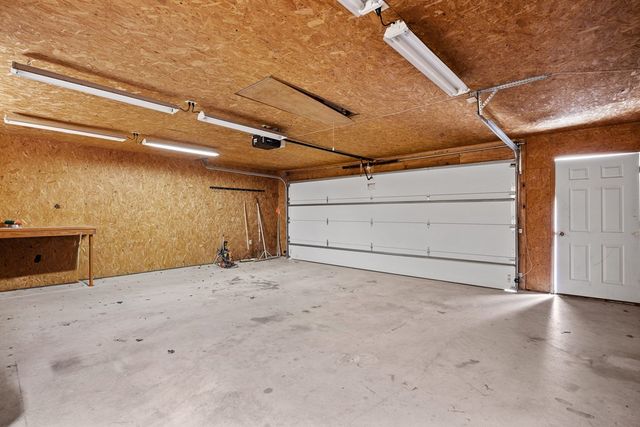 160 Rhum Rd, Kerrville, TX 78028