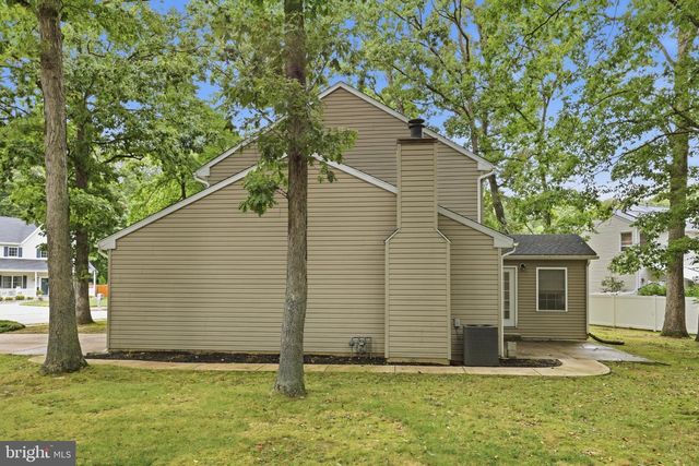 133 RED OAK DR, Dover, DE 19904