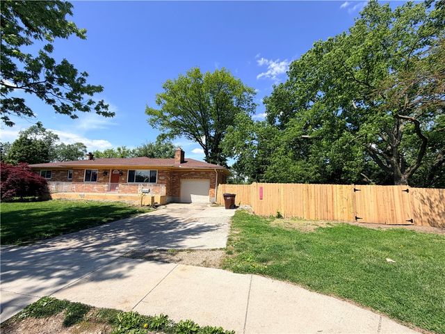 2281 E Stroop Road, Kettering, OH 45440