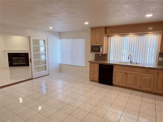 3922 Ash Street, Irvine, CA 92606