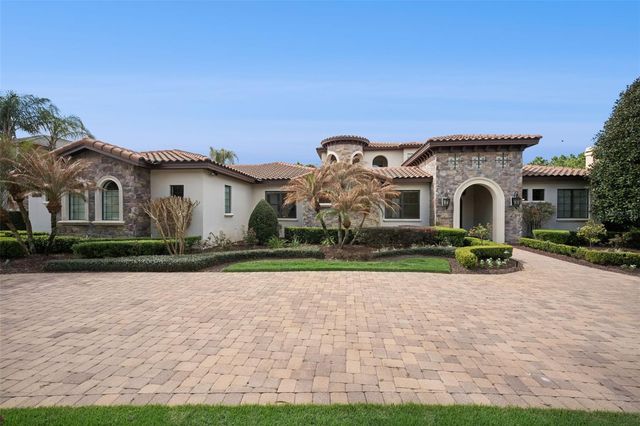 2018 CASTELLI BOULEVARD, Mount Dora, FL 32757