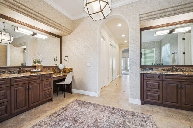 2018 CASTELLI BOULEVARD, Mount Dora, FL 32757