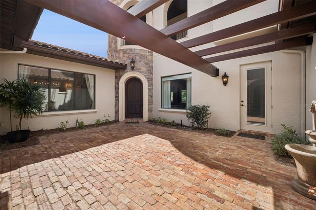 2018 CASTELLI BOULEVARD, Mount Dora, FL 32757