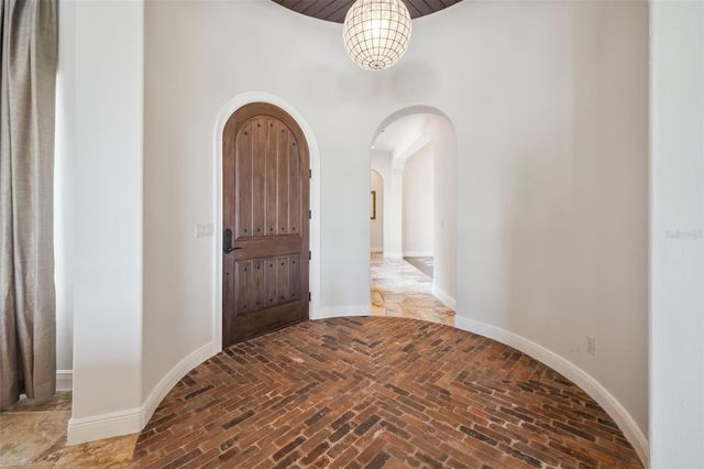 2018 CASTELLI BOULEVARD, Mount Dora, FL 32757