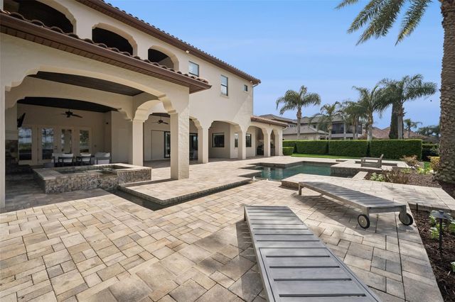 2018 CASTELLI BOULEVARD, Mount Dora, FL 32757