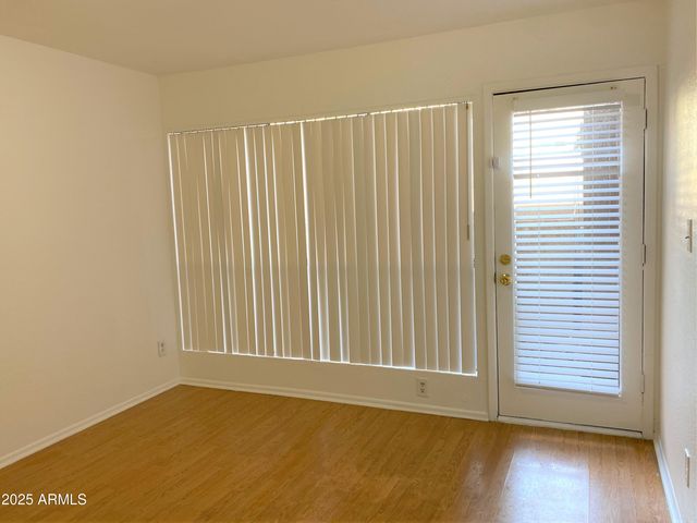 3228 W GLENDALE Avenue W 146, Phoenix, AZ 85051