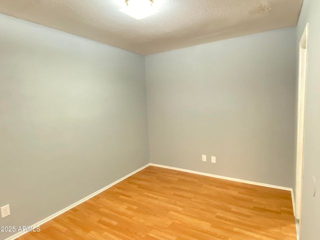 3228 W GLENDALE Avenue W 146, Phoenix, AZ 85051