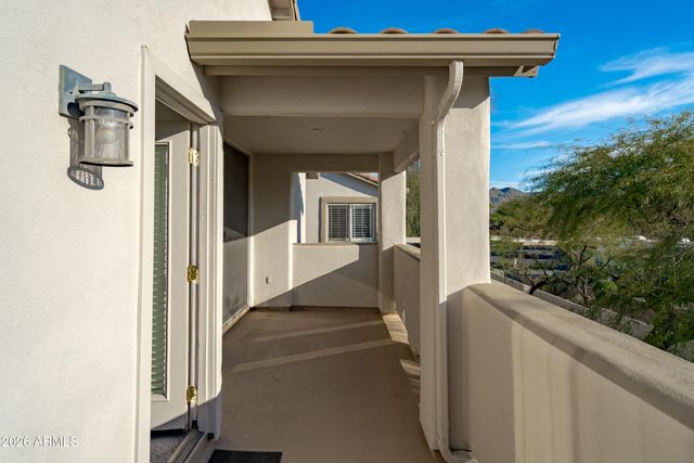 9750 N MONTEREY Drive 32, Fountain Hills, AZ 85268