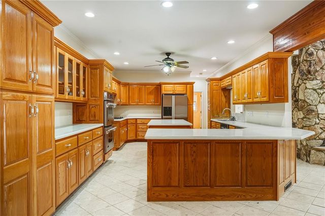 20 Woodland Drive, Cartersville, GA 30120