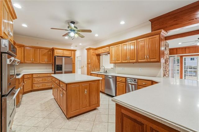 20 Woodland Drive, Cartersville, GA 30120