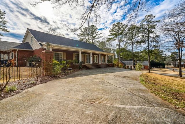 20 Woodland Drive, Cartersville, GA 30120