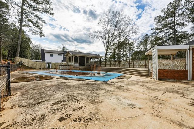 20 Woodland Drive, Cartersville, GA 30120