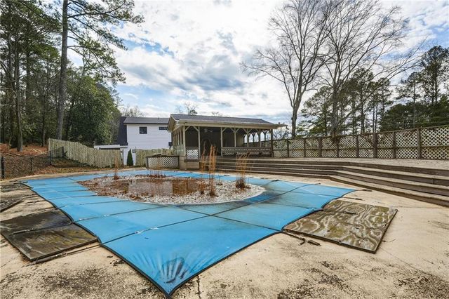 20 Woodland Drive, Cartersville, GA 30120