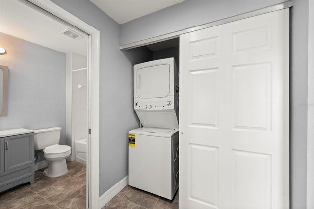 5744 SABAL TRACE DRIVE 201, North Port, FL 34287