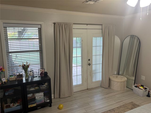 1115 E Washington Street, Shreveport, LA 71104