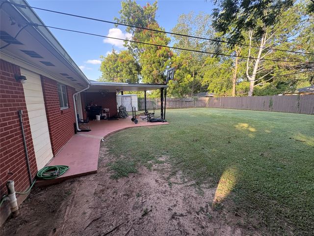 1115 E Washington Street, Shreveport, LA 71104