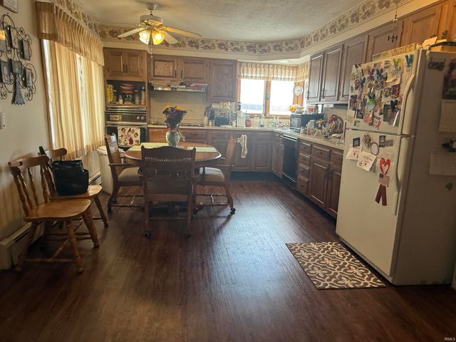 5601 N 550 E, Twelve Mile, IN 46988