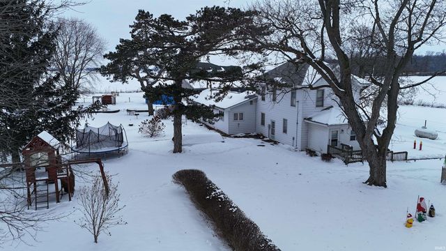 5601 N 550 E, Twelve Mile, IN 46988