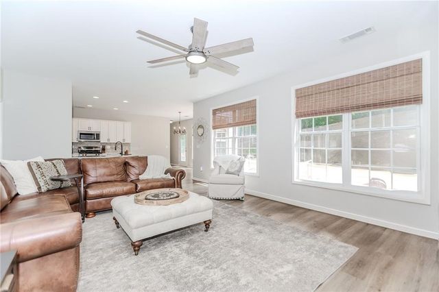 2373 Oak Falls Lane, Buford, GA 30519