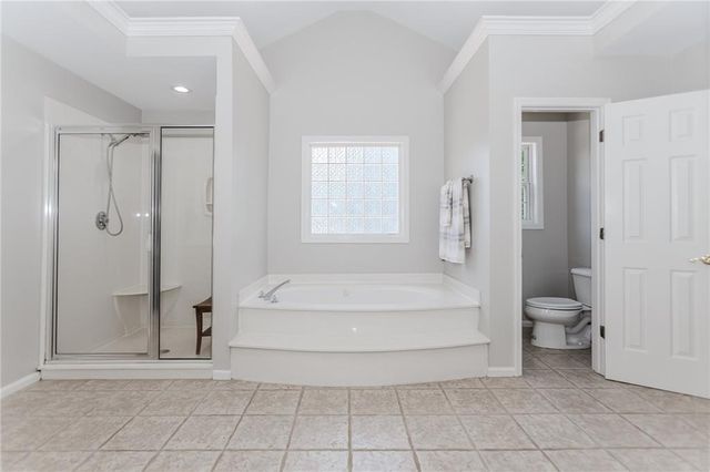 2373 Oak Falls Lane, Buford, GA 30519