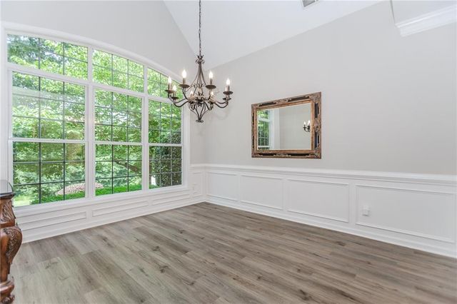 2373 Oak Falls Lane, Buford, GA 30519