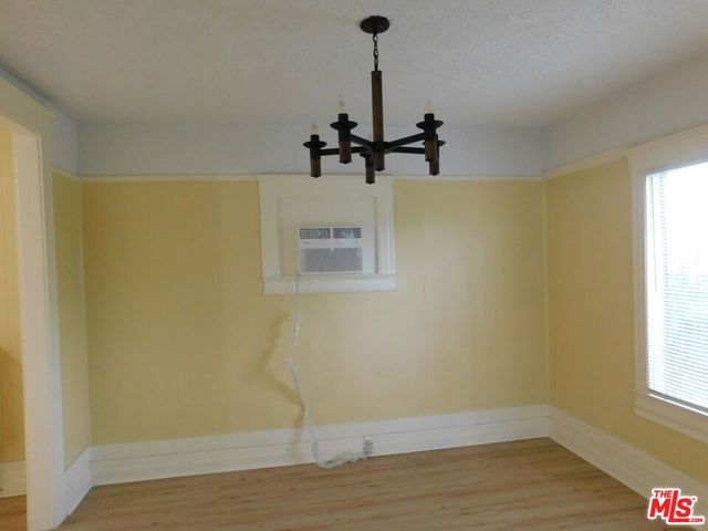 616 W 58th Street, Los Angeles, CA 90037